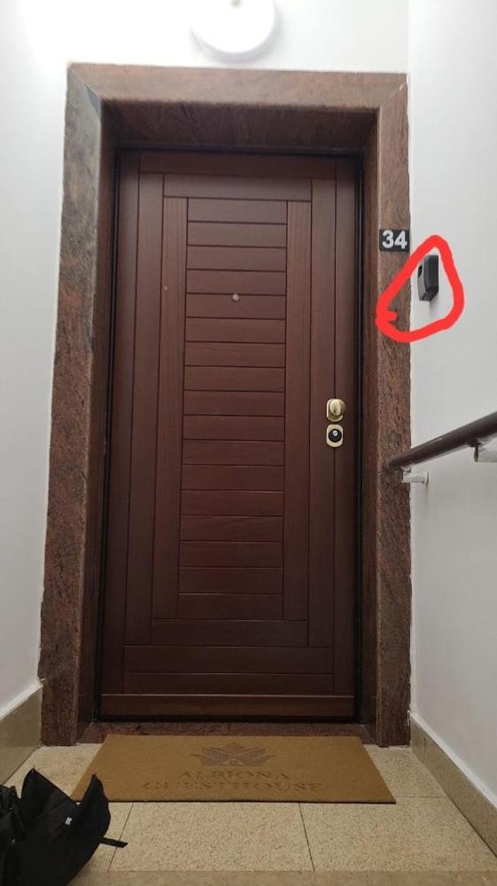 Albjona Guesthouse Tiranë Eksteriør bilde